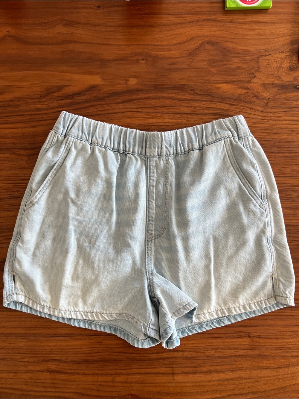 Judy Blue Light Blue Women's Elastic-Waist Denim Shorts